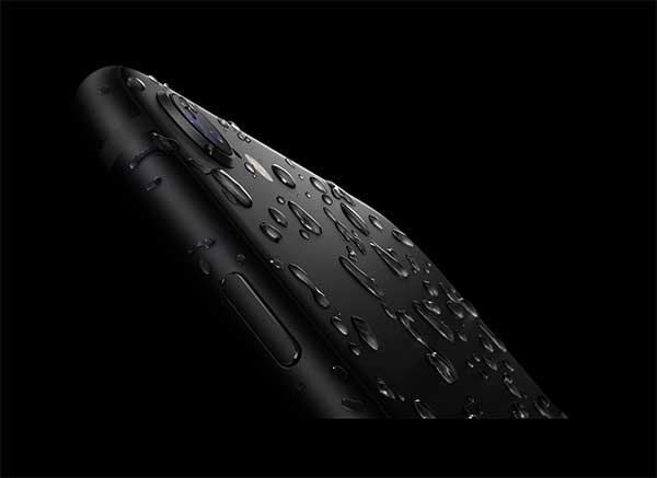 Khả năng chống nước của Iphone SE