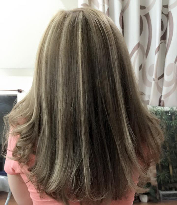 Light blonde hair color