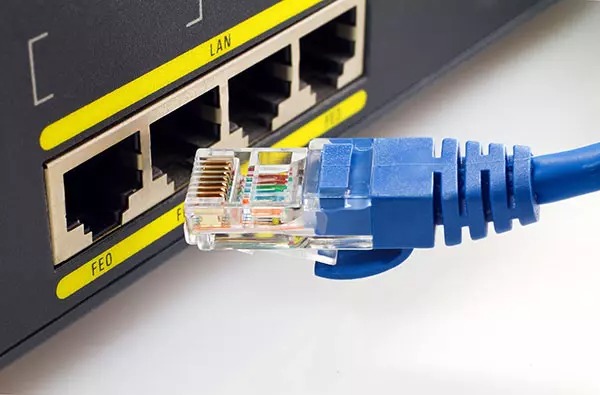 cong-ETHERNET-may-in