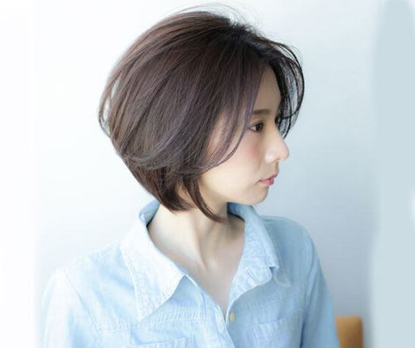 Short bob hairstyle