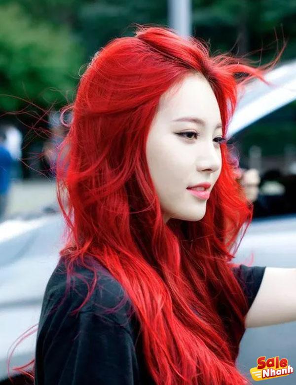 Màu tóc đỏ tươi