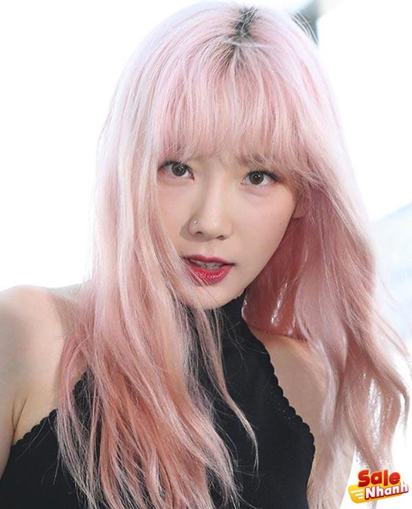 Màu tóc hồng bạch kim