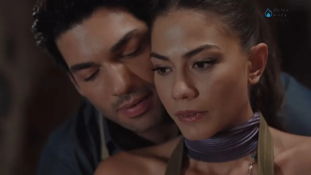 Great acting by Demet zdemir and ükrü zyıldız