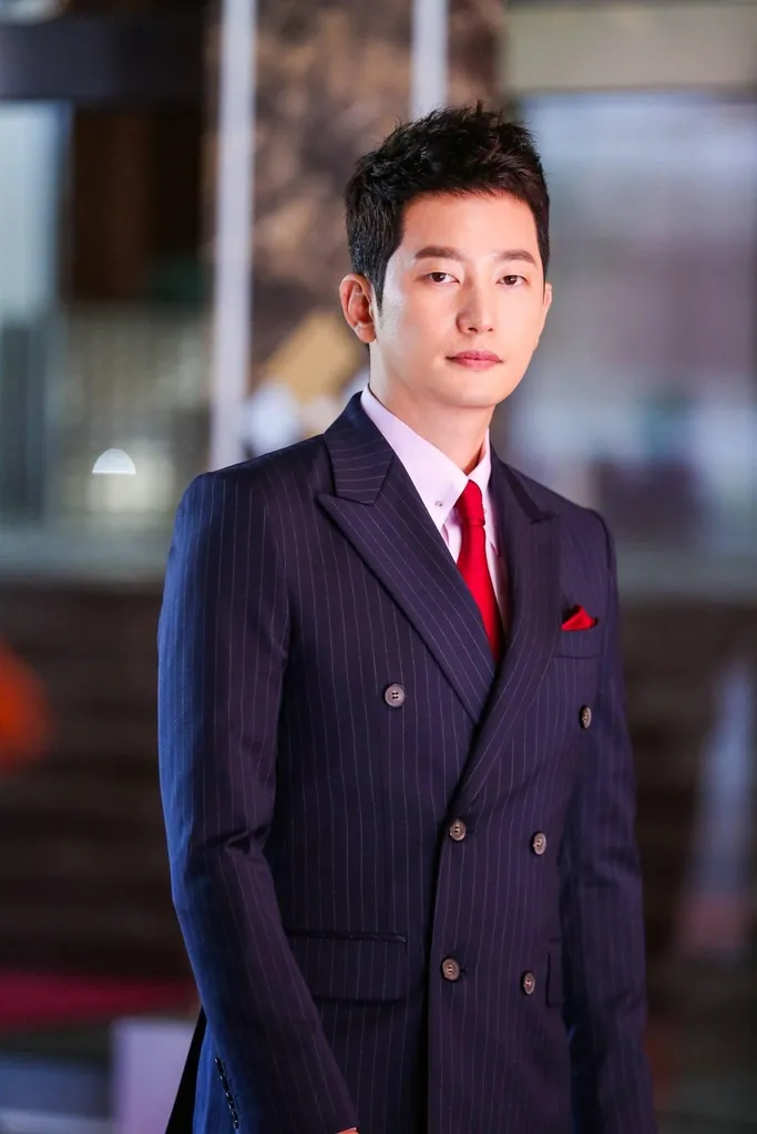 1. Choi Do Kyung - Park Si Hoo