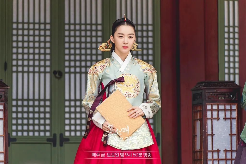 Queen Kim - Jang Hee Jin