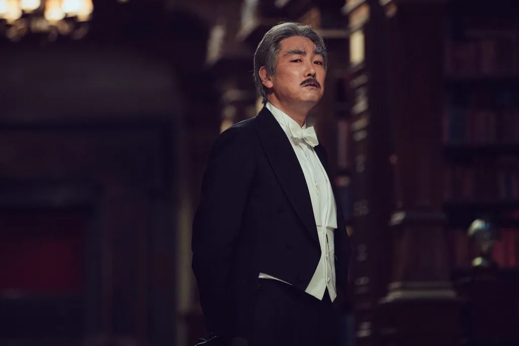 Mr. Kouzuki (Cho Jin Woong)