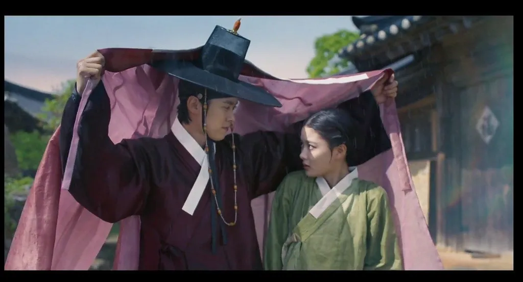 Prince Yang Myung tries to get close to Cheon Gi