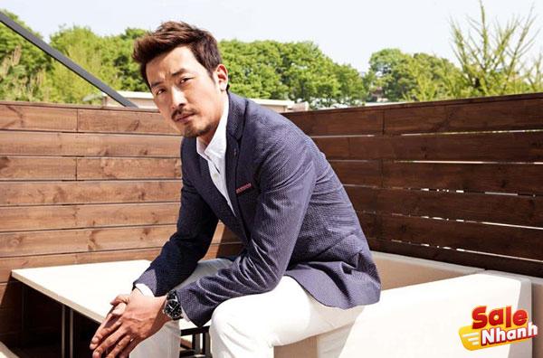 phim Ha Jung Woo