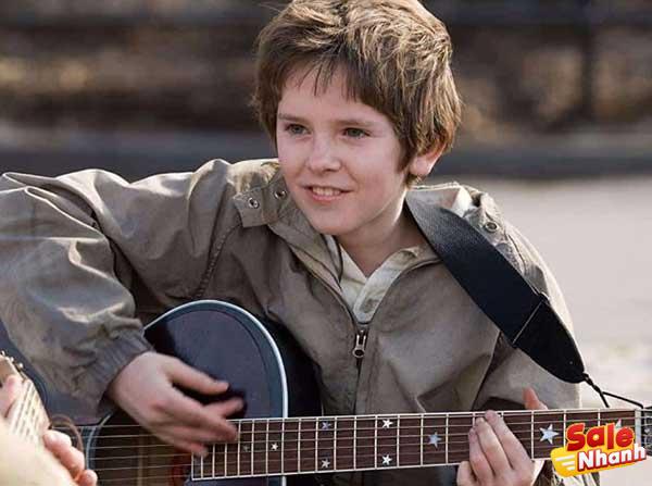 Tóm tắt august rush