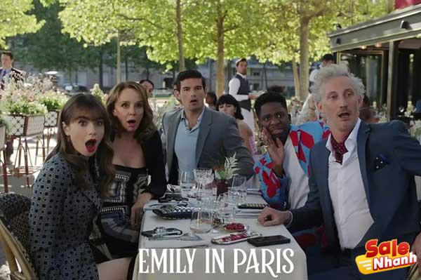 Emily in Paris Season 3