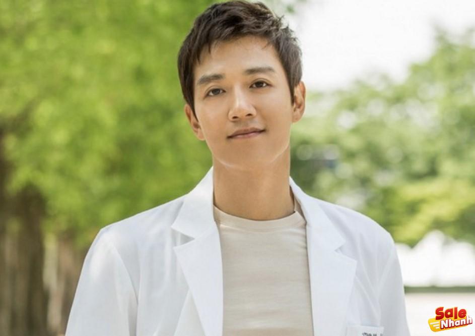 Kim-Rae-Won